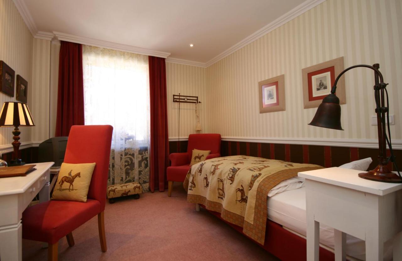 Landhotel Kern Hotel 4*